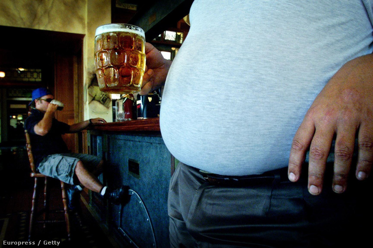 mennyire hizlal a sör